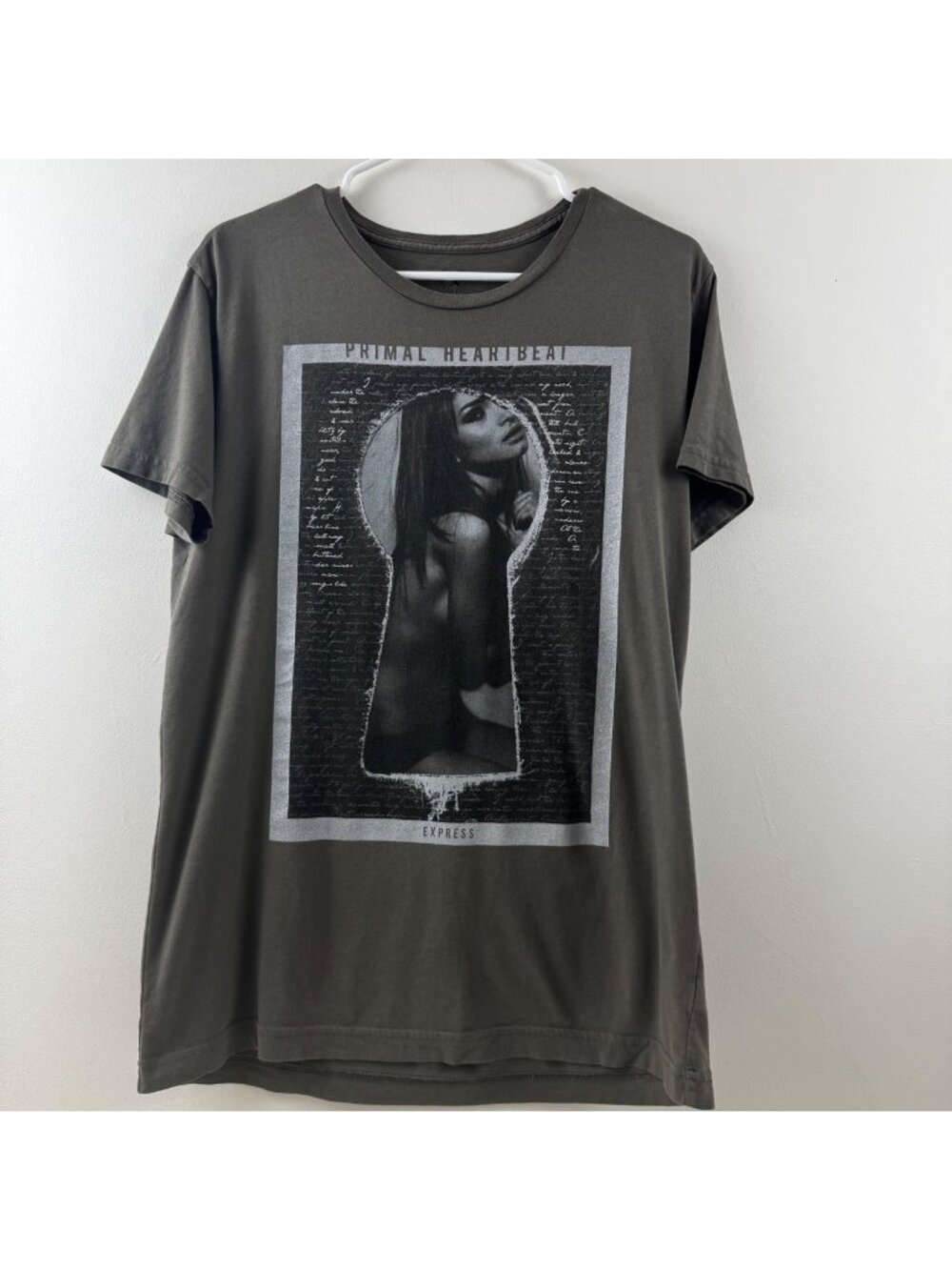 Express Primal Heartbeat Graphic Tee Large Olive Green 100% Cotton Made In Peru